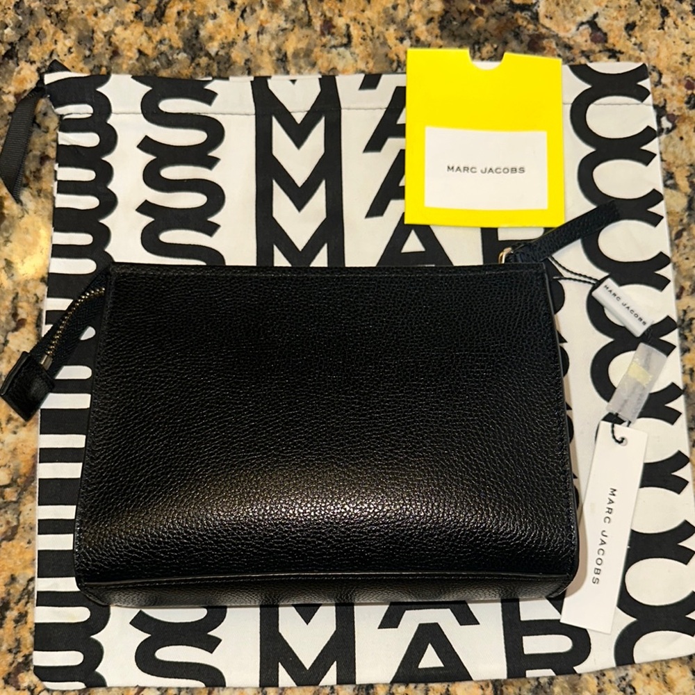 Marc Jacobs ❤️The Grind Leather Cosmetic Bag-NWT - Picture 10 of 13